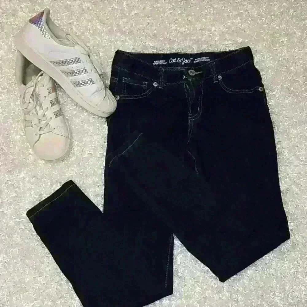 Cat and Jack jeans
